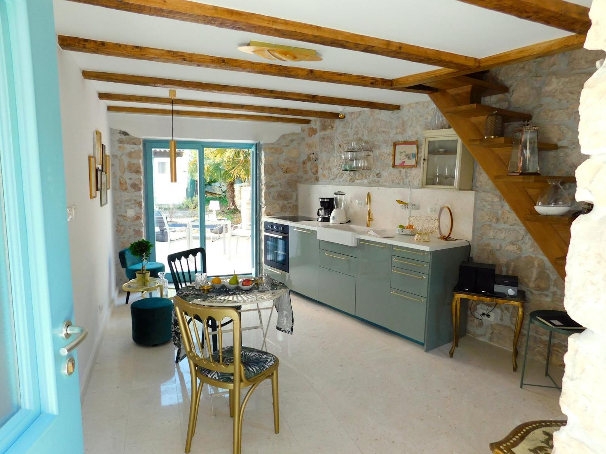 Bezauberndes Steinhaus Mit Garten In Der Altstadt Von روفينج المظهر الخارجي الصورة