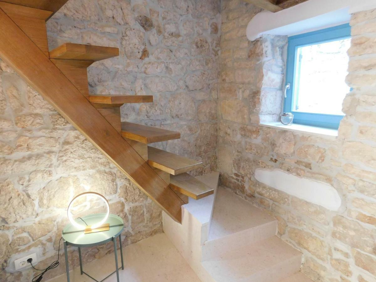 Bezauberndes Steinhaus Mit Garten In Der Altstadt Von روفينج المظهر الخارجي الصورة