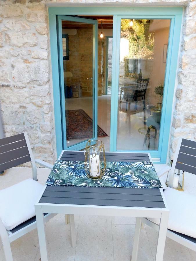 Bezauberndes Steinhaus Mit Garten In Der Altstadt Von روفينج المظهر الخارجي الصورة